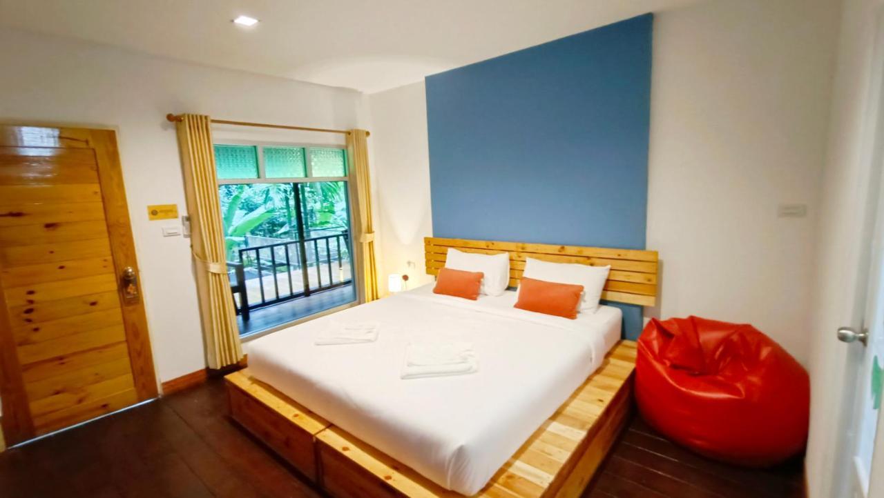 Nua Tone Resort Bang Tao & Cafe Esterno foto