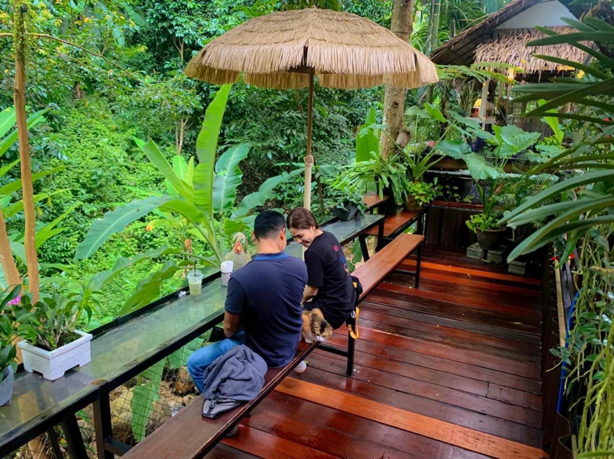 Nua Tone Resort Bang Tao & Cafe Esterno foto
