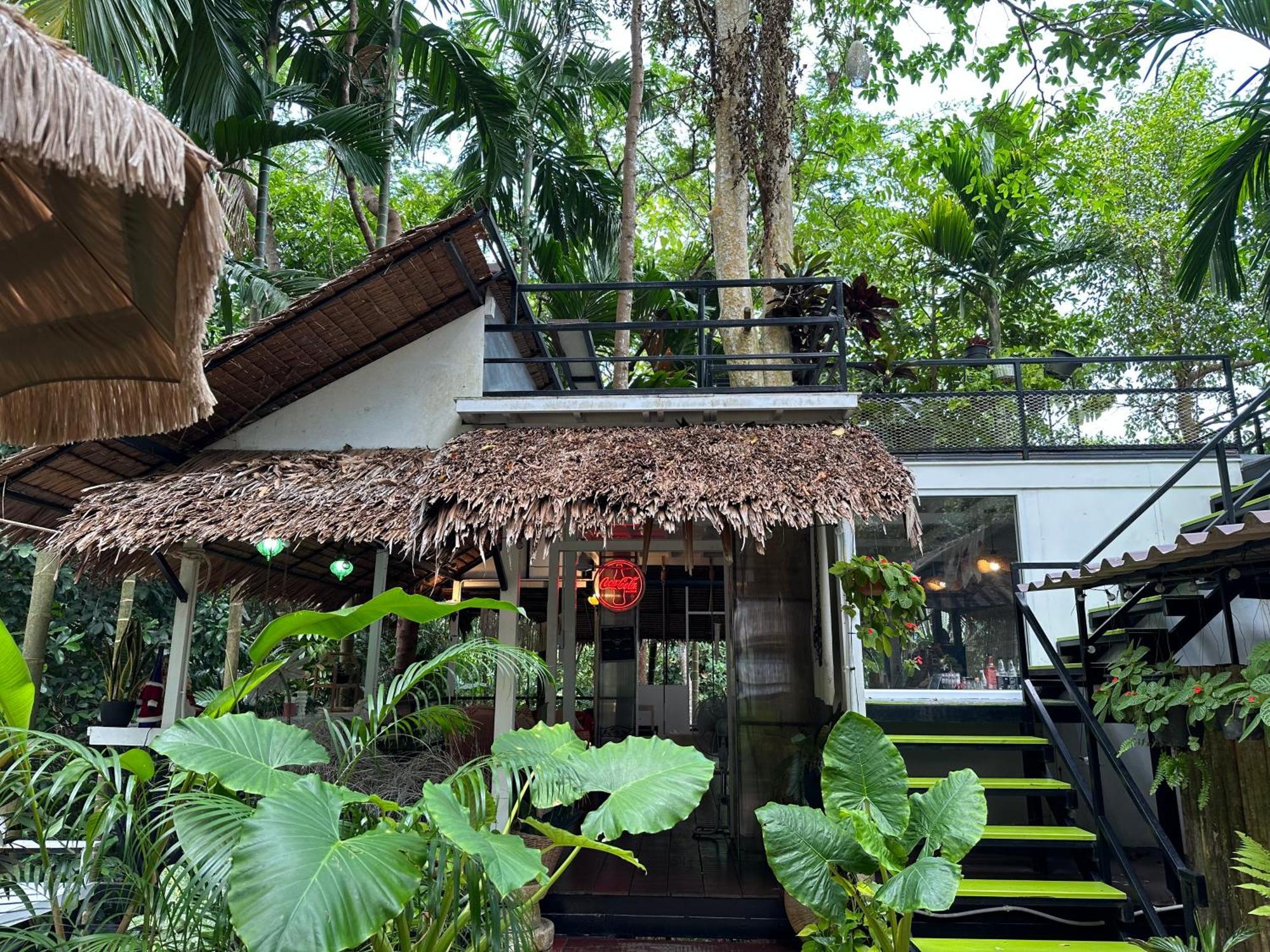 Nua Tone Resort Bang Tao & Cafe Esterno foto